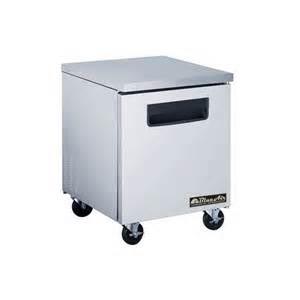 Undercounter Refrigerator 28"